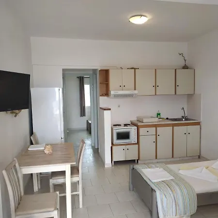 Holiday home Perasma Studios 11 Kipri (Andros)